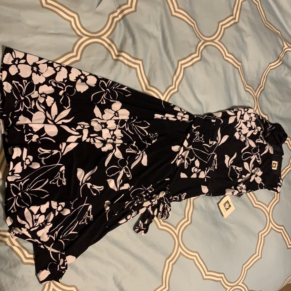 **Brand new Anne Klein Dress with tags**